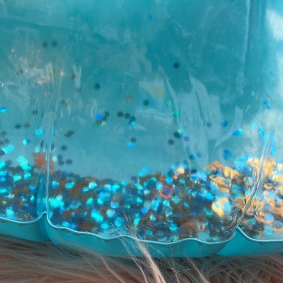 Juicy Couture glitter blow up pool raft and back pack store display - Picture 8 of 13